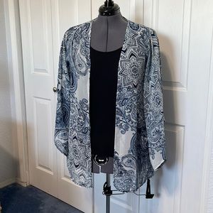 Forever 21 Paisley Kimono NWT size medium large